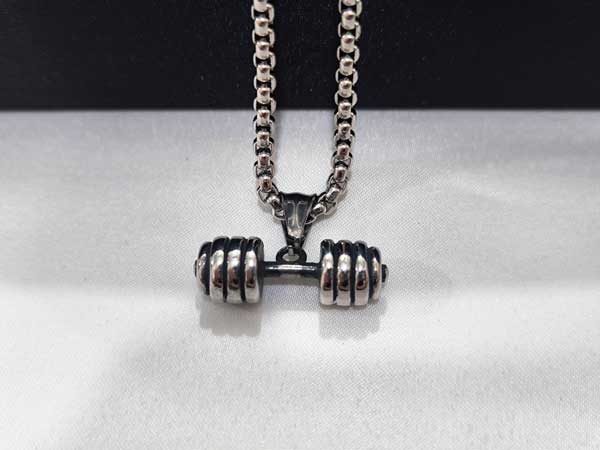 Steel-dumbbell-necklace3 گردنبند دمبل بدنسازی نقره ای رنگ ثابت