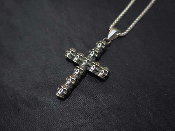 Dumb-Skeleton-Cross-Necklace گردنبند صلیب خفن اسکلتی