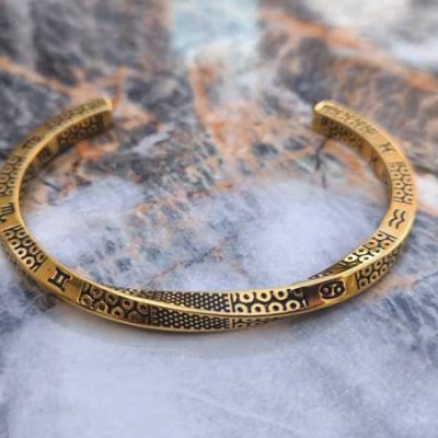 بنگل وایگینگی طرح دار