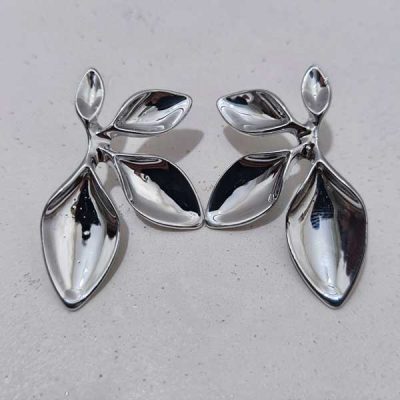 گوشواره طرح برگ استیل رنگ ثابت