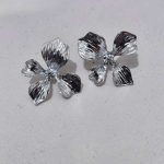 گوشواره طرح گل