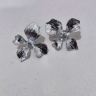 گوشواره طرح گل