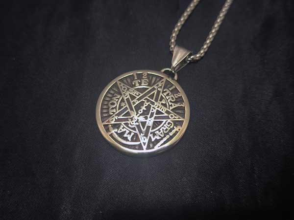 Pentagram-Necklace1 گردنبند پنتاگرام استیل
