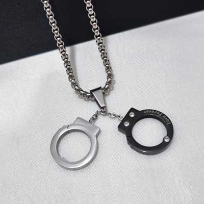 گردنبند طرح دستبند
