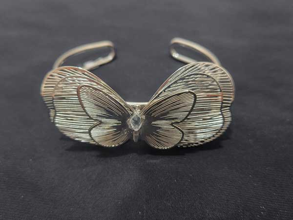 Big-size-free-bangle بنگل پروانه دخترانه طرح گل بزرگ