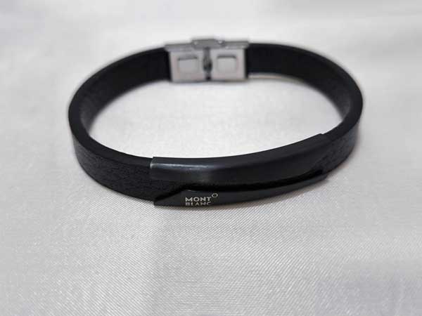 Simple-black-leather-bracelet3 دستبند مشکی چرم شیک کلاسیک