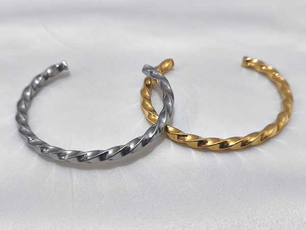 Steel-screw-bangle1 دستبند بنگل کاپلی