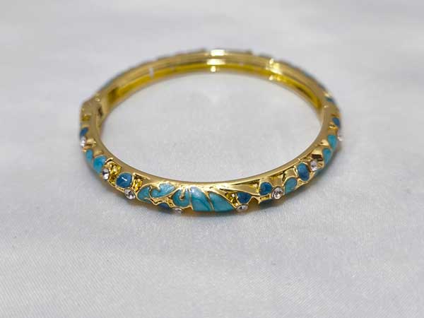 Stylish-enamel-bracelet-for-girls3 خرید دستبند میناکاری خاص