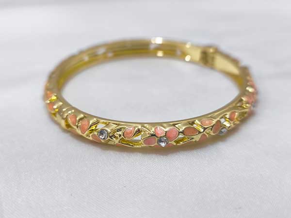 Women's-enamel-bangle-bracelet4 دستبند بنگل میناکاری رنگ ثابت