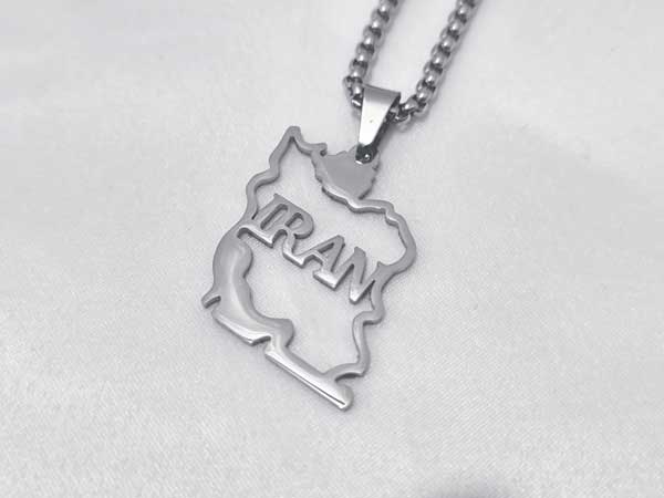 Iran-Silver-Map گردنبند نقشه ایران نقره ای
