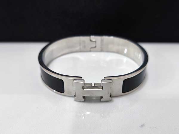 Hermes-black-silver-bangle بنگل هرمس استیل خاص