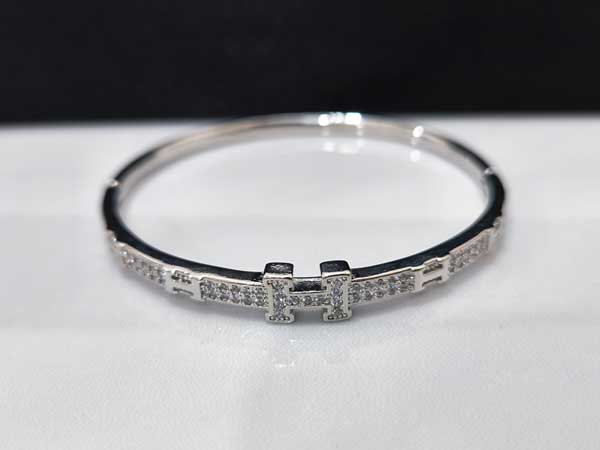 Hermes-silver-bangle-bracelet3 دستبند بنگل هرمس نقره ای نگین دار