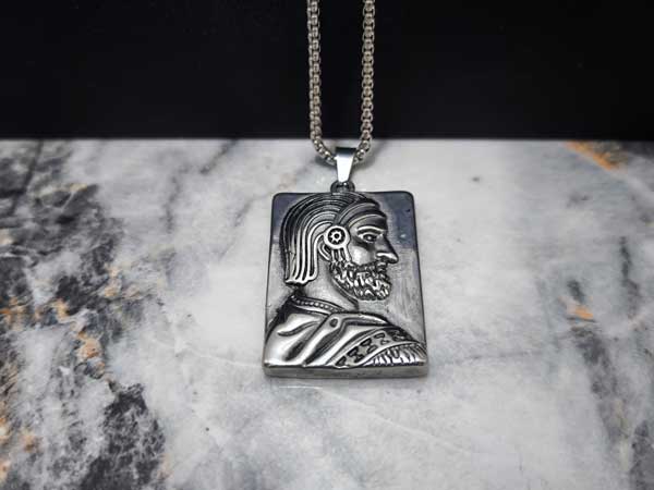 Cyrus-the-Great-Necklace1 گردنبند کوروش کبیر رنگ ثابت
