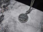 گردنبند کوروش کبیر نقره ای سایز کوچک | رنگ ثابت - Image 4